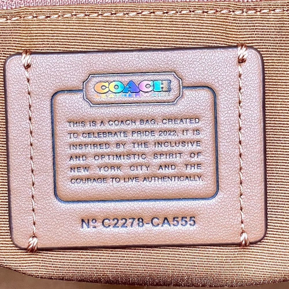 Coach Gallery Tote In Rainbow Signature Canvas - Picture 11 of 12